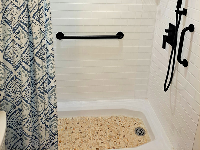 Bathtub & Shower Wall Panels